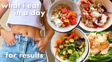 WHAT I EAT A DAY with meal prep! Recipes for losing weight, getting healthy & saving time