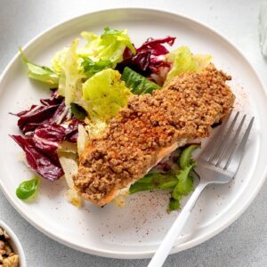 6-Ingredient Keto Walnut Crusted Salmon [Easy Low-Carb Recipe]
