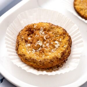 Keto Air Fryer Snickerdoodle Cookie [Single Serving Dessert]
