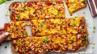 Keto Dairy-Free BBQ Chicken Pizza [Low-Carb Family Dinner Recipe]
